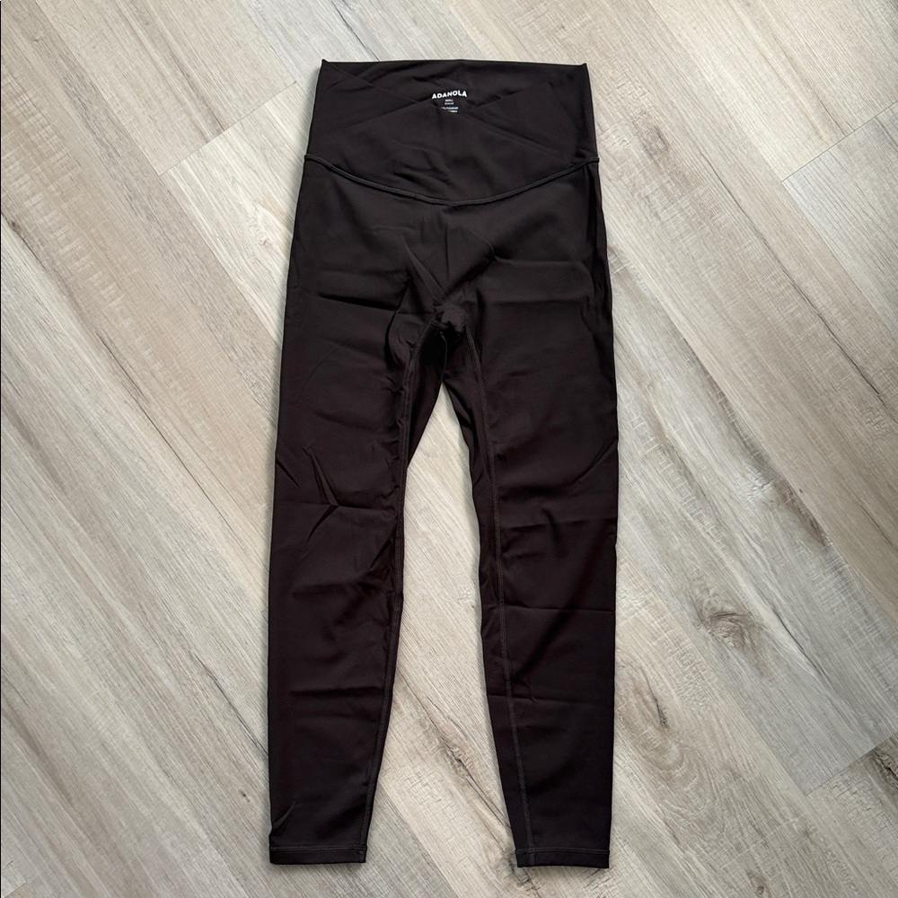 Ultimate Wrap Leggings- coffee bean